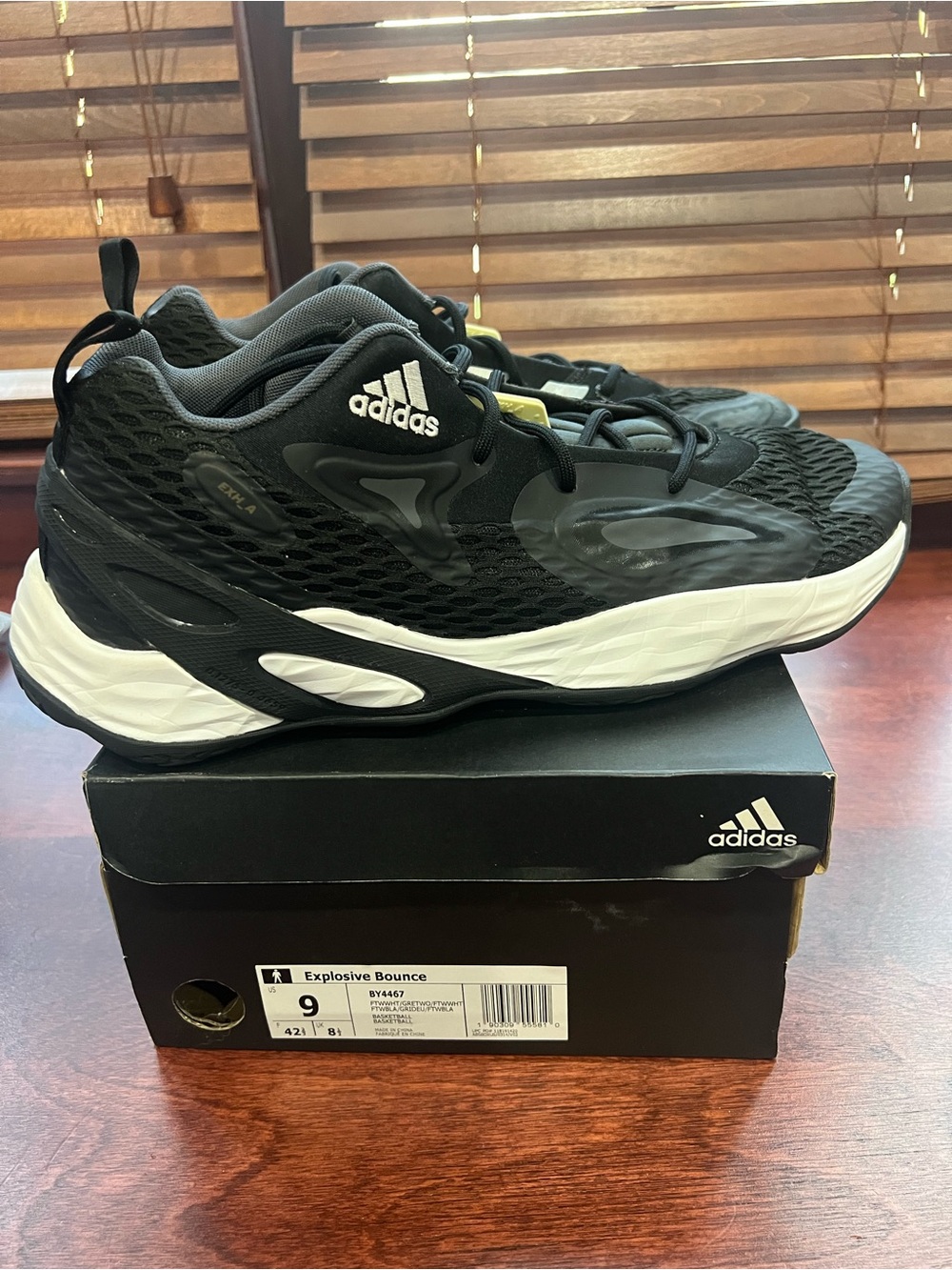 adidas Explosive Bounce Men's Black and White Athletic Trainers